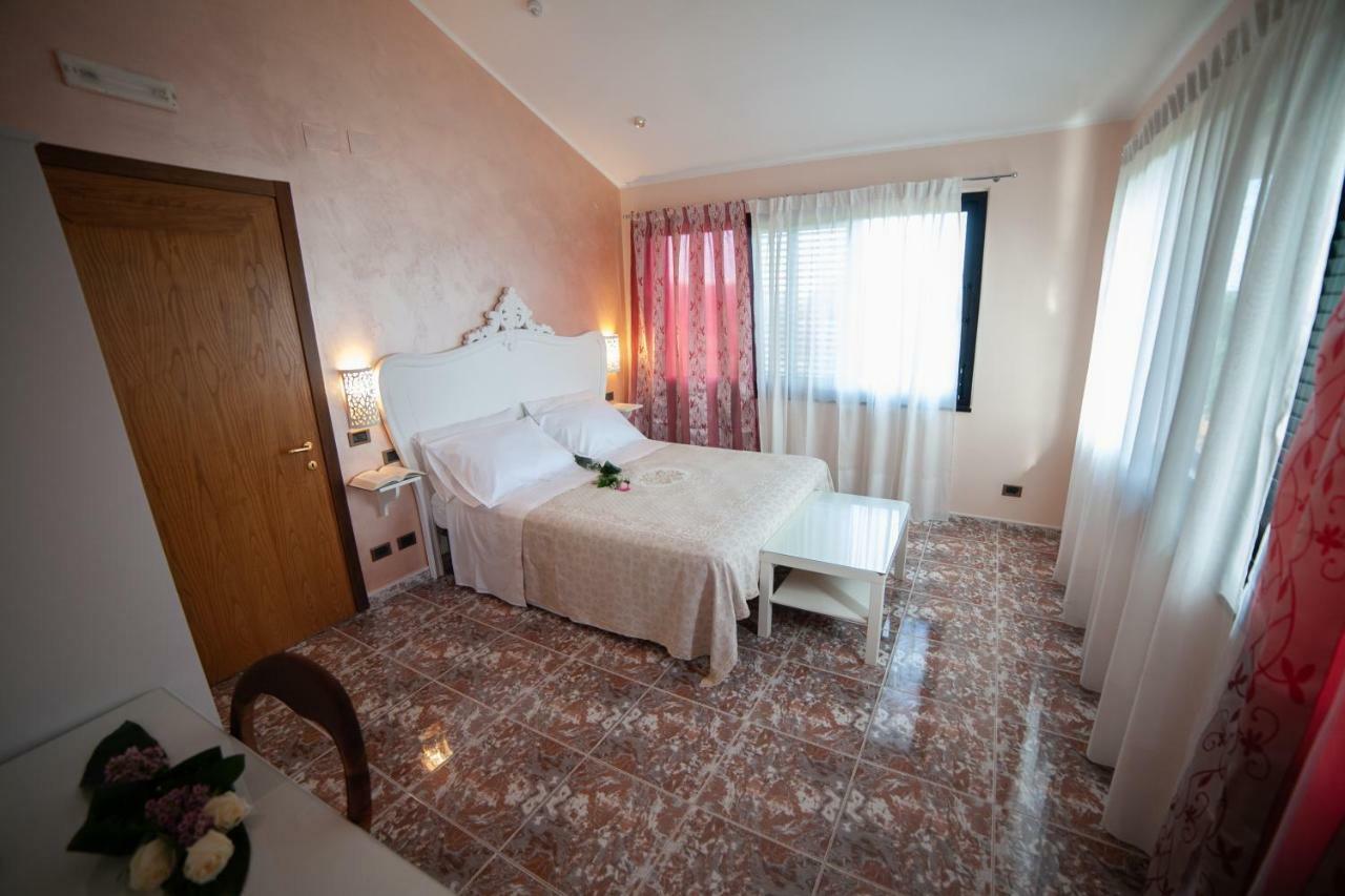 Bed and Breakfast Relais D 'Itria Grottaglie Zewnętrze zdjęcie